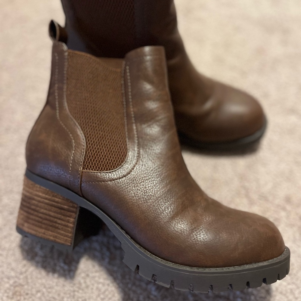 MIA Dark Brown Ankle Booties size 8.5